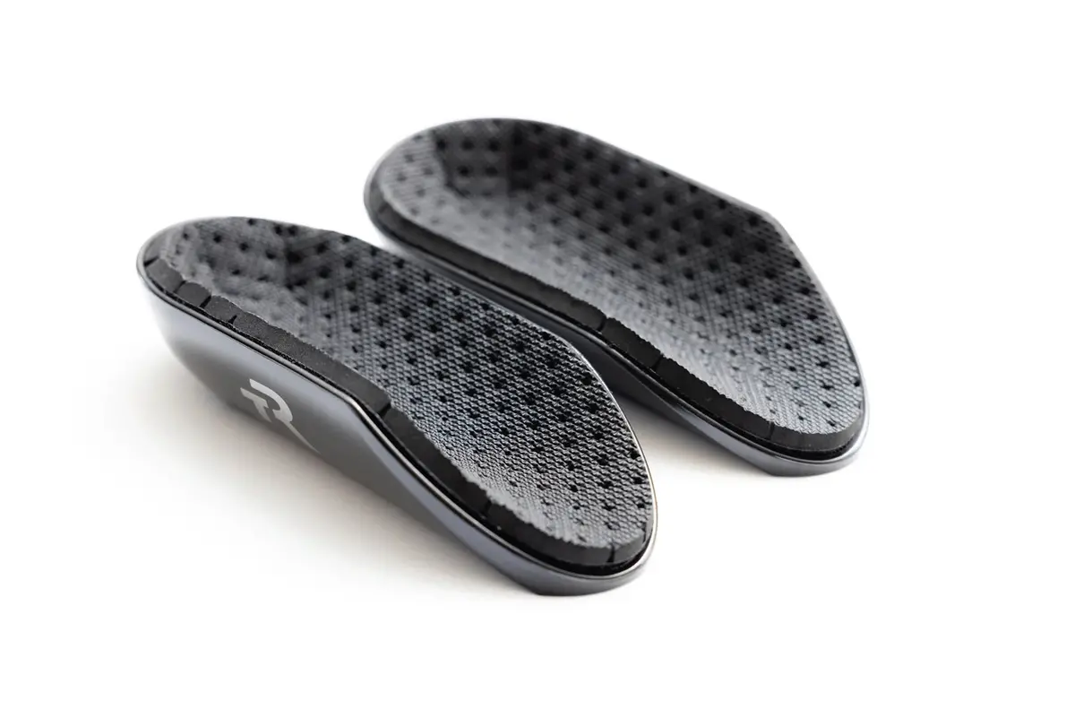 Tririg Signature Closed Back Arm Scoops 1