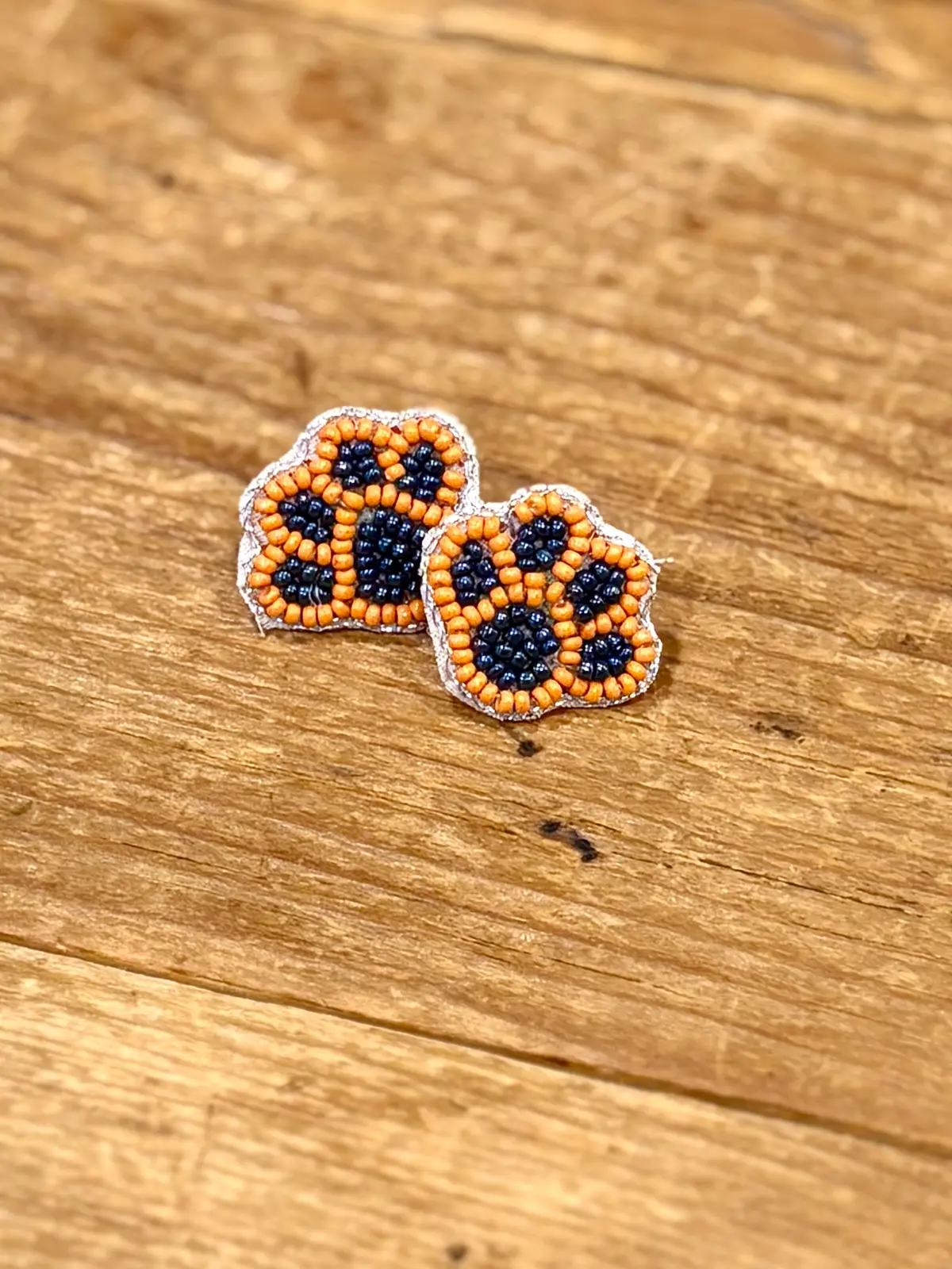 Tiger Paw Stud  Earring / Orange + Navy 1