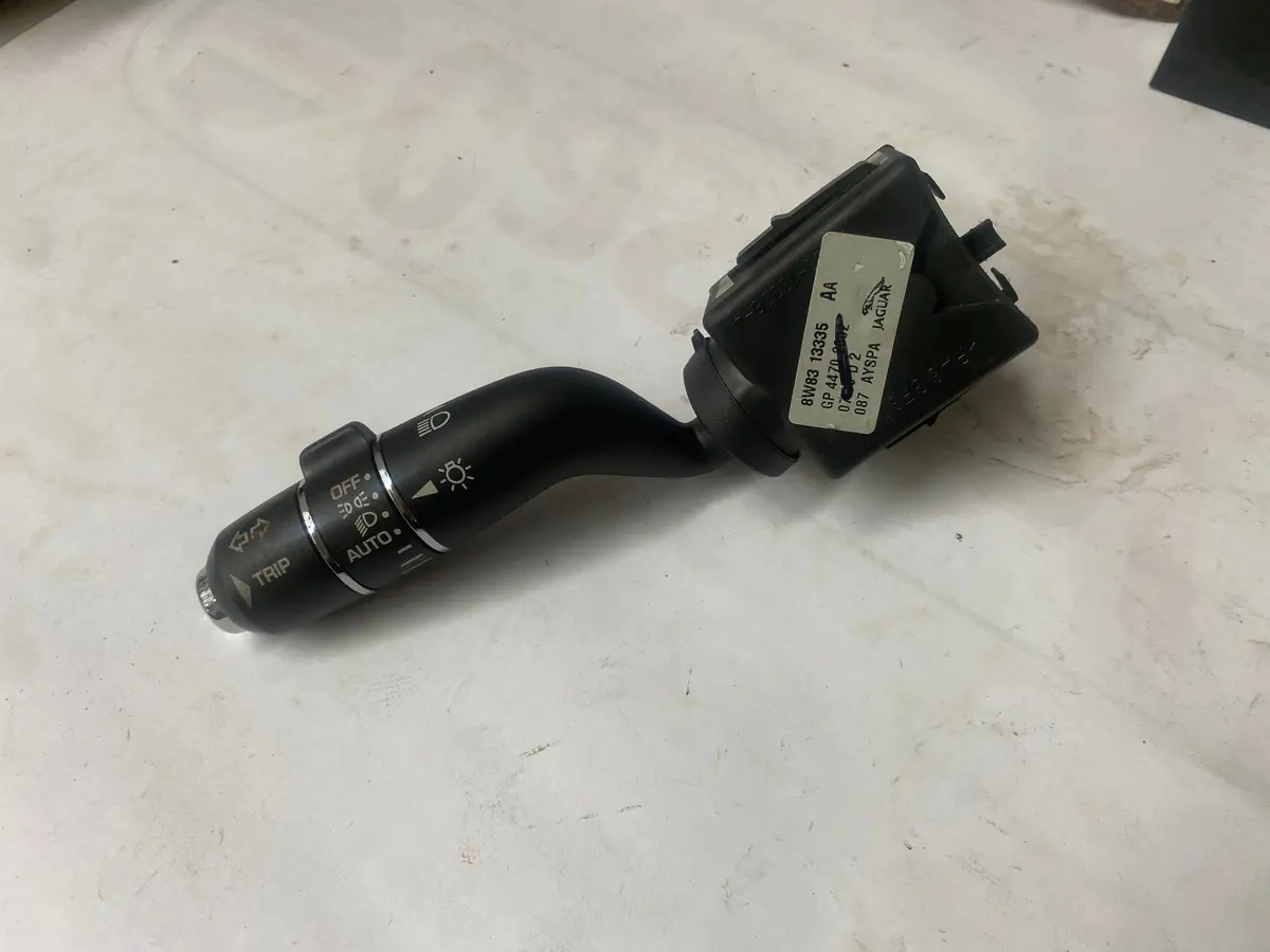 Used Jaguar Combination Switch Turn Signal Part #C2d53495 1