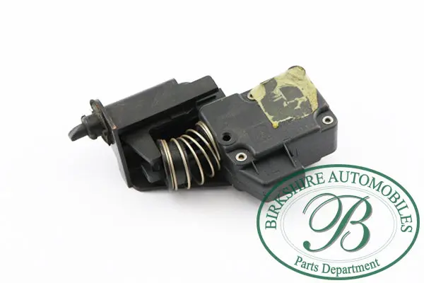 Jaguar Fuel Door Release Mechanism Part # Hjab093-Be. Fits Jaguar 1997-2007 Xk8,Xkr,Xj8,Xj6,Xjl, 1