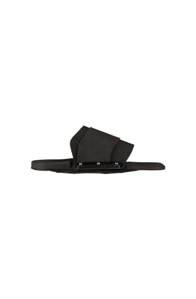 2016-2025 Graviton Rear Toe 1