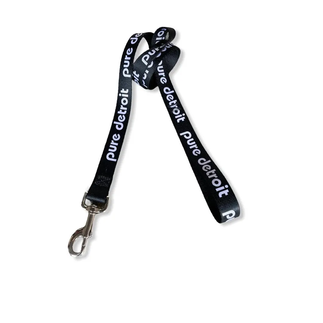 Pure Detroit Dog Leash / White + Black 1