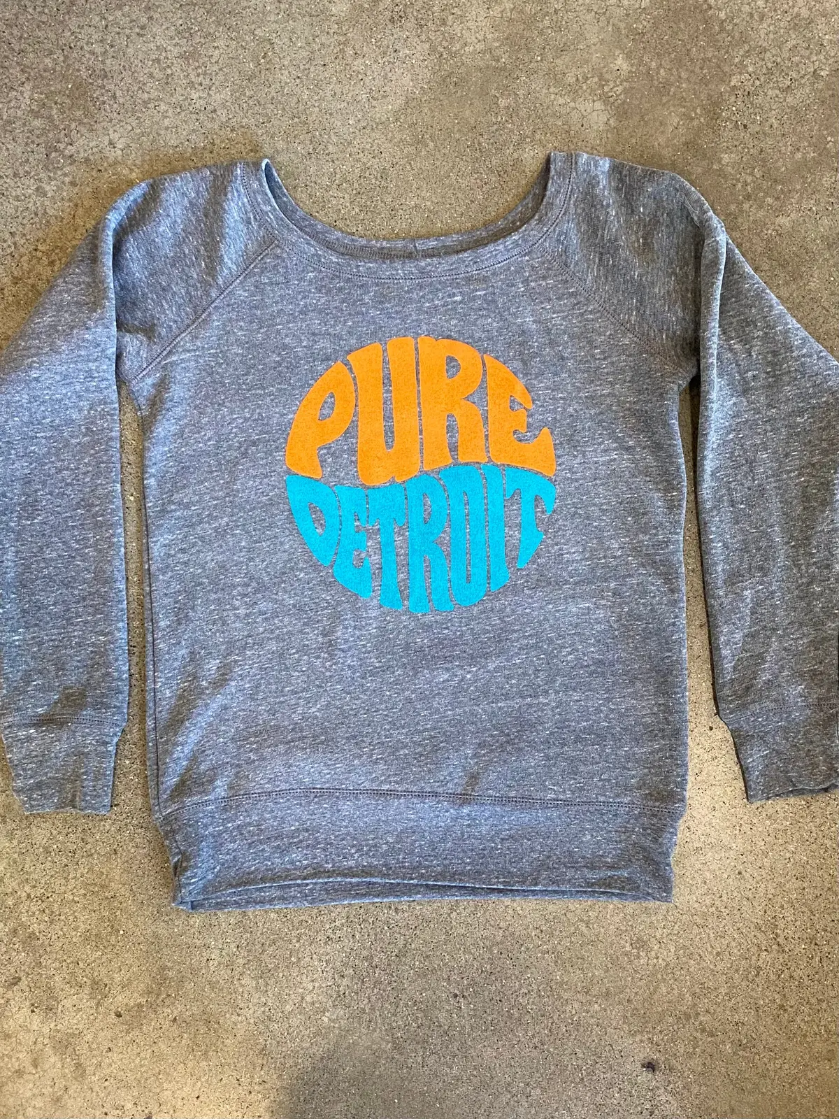 Pure Detroit Retro Sponge Fleece Wide Neck Sweatshirt / Heather Gray / Women's 2