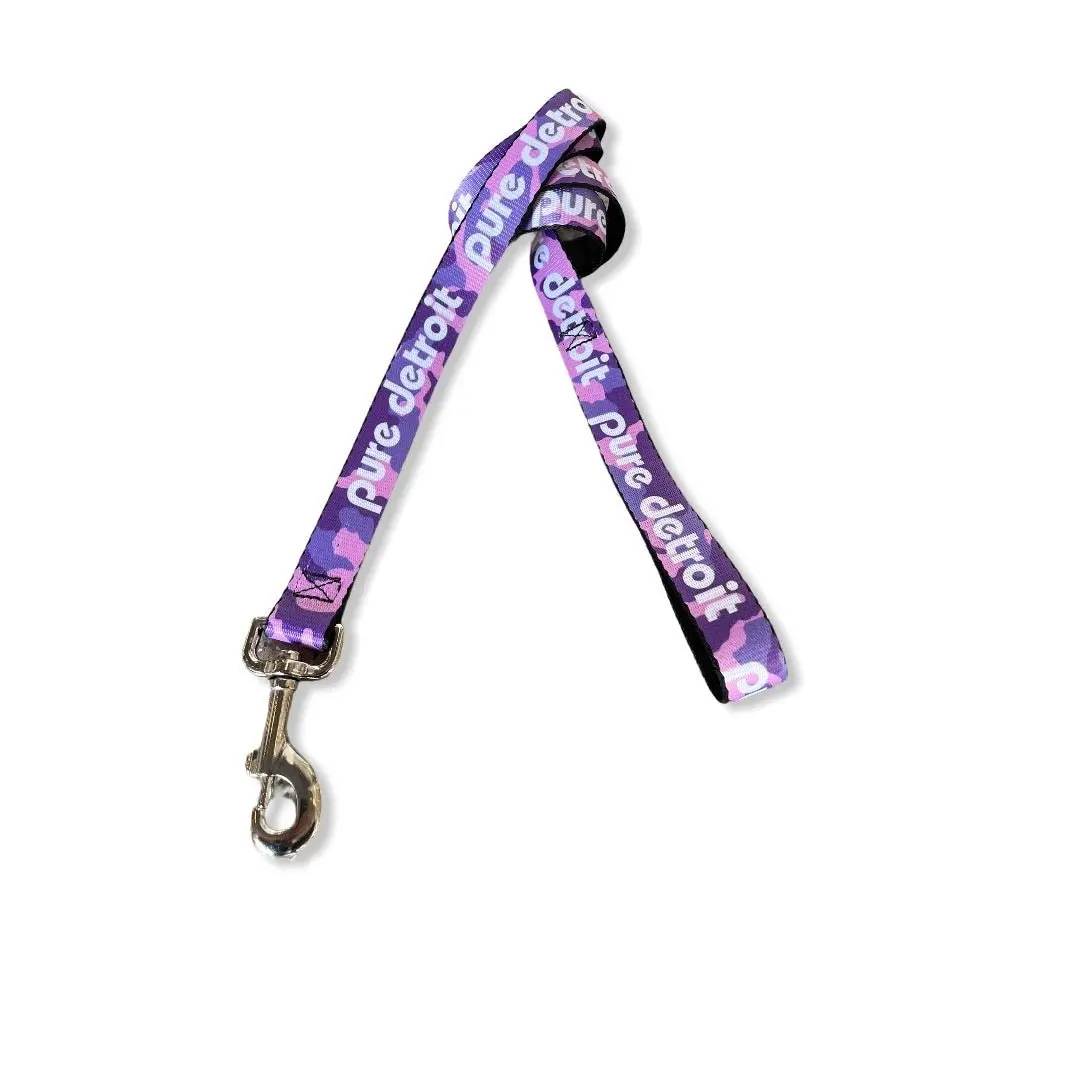 Pure Detroit Dog Leash / White + Purple Camo 1