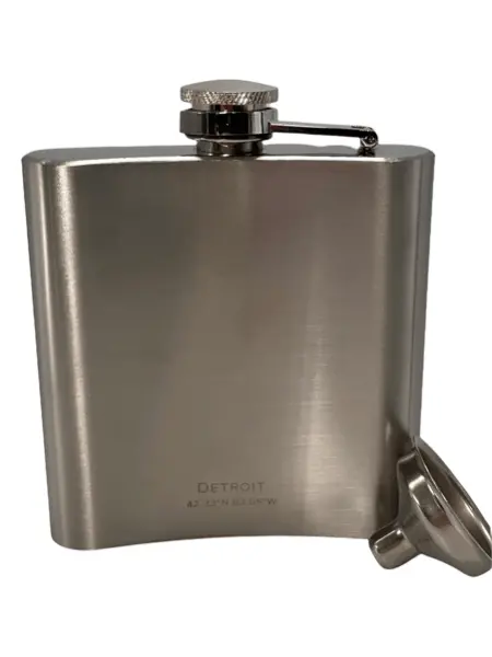 Map Of Detroit Hip Flask / Silver 2