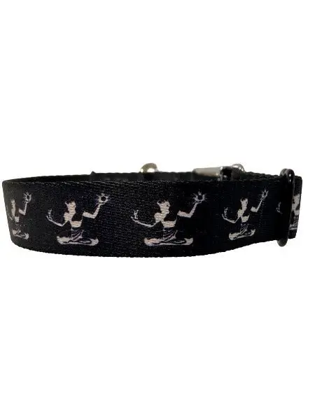 Spirit Of Detroit Dog Collar / White + Black 2