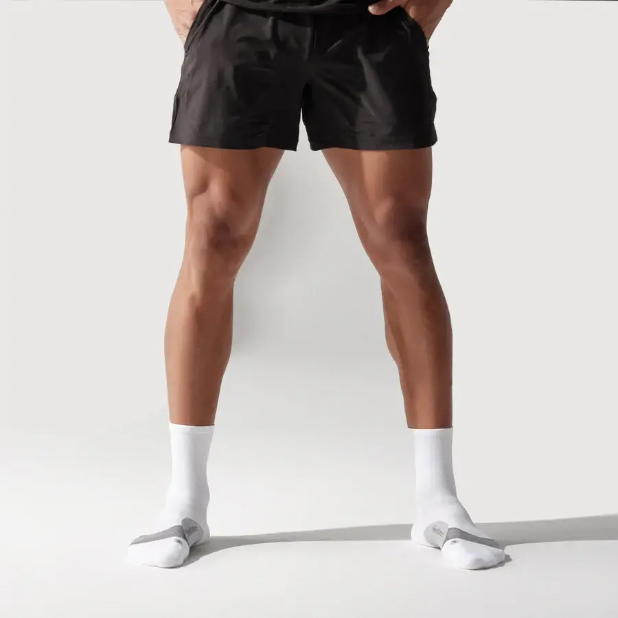 Feetures Elite Mini Crew Light Cushion Socks 1