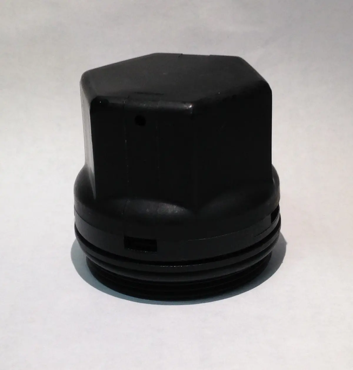 Titan/Dico Model 10/20 Actuator Filler Cap #4830600 1
