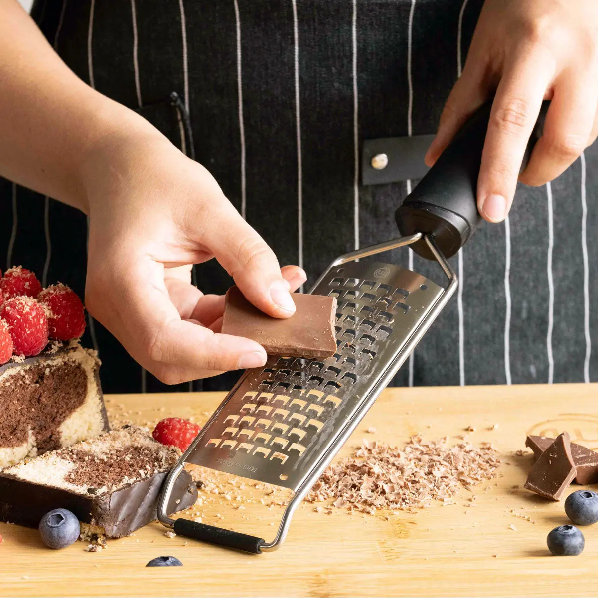 Handheld Grater 2